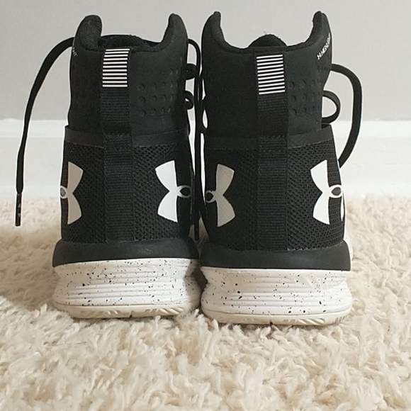 UNDER ARMOUR WOMEN'S HIGHLIGHT ACE VOLLEYBALL SHOE - Picture 3 of 3